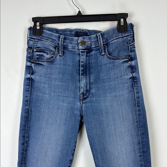 Mother High Waisted Looker Jeans Size 26 - Picture 3 of 14